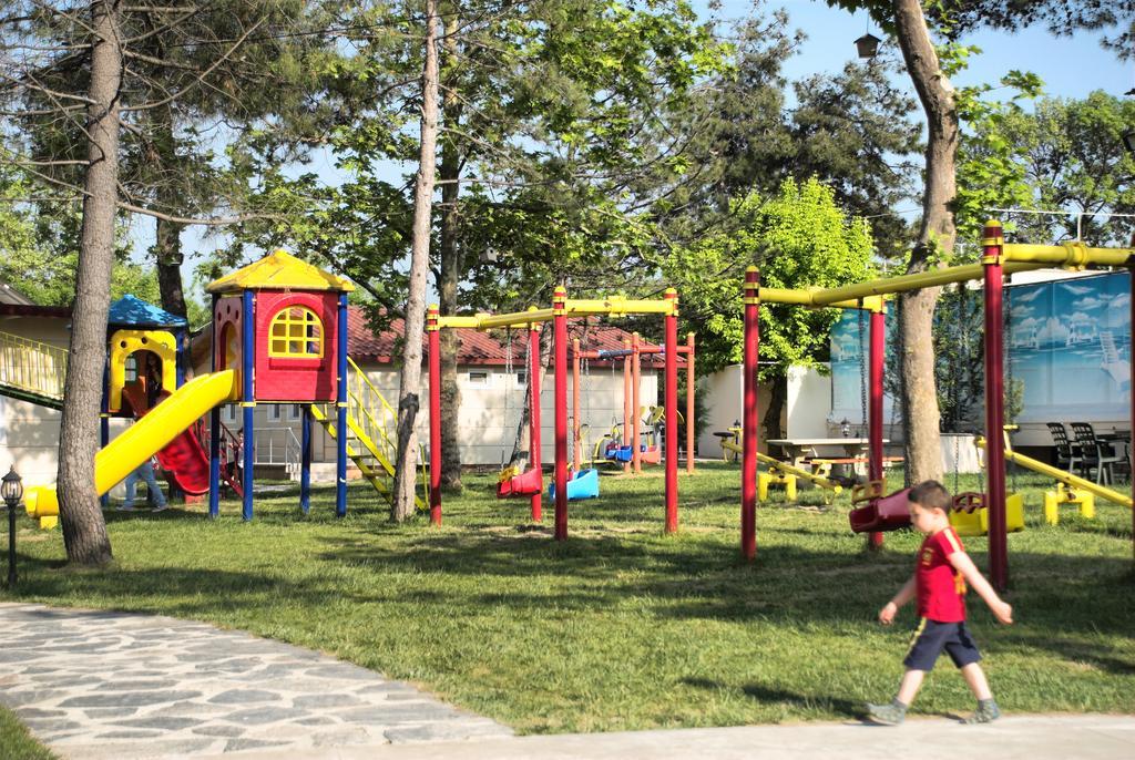 Rizom Tatil Koyu Hotel Samanli Екстериор снимка