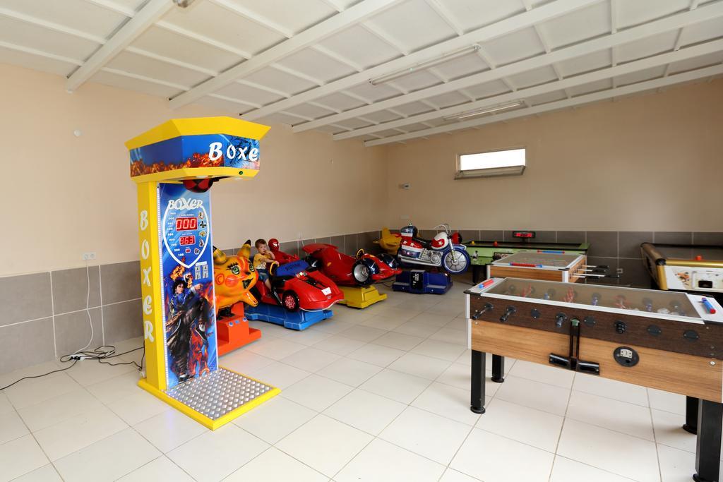 Rizom Tatil Koyu Hotel Samanli Екстериор снимка