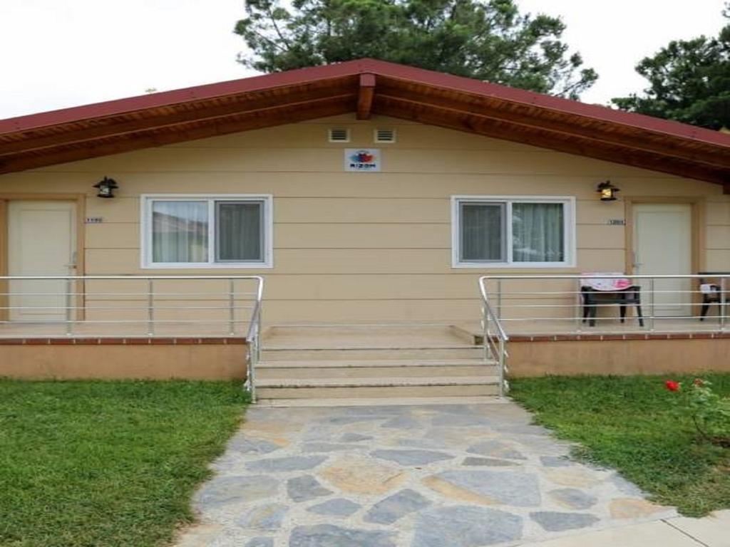 Rizom Tatil Koyu Hotel Samanli Екстериор снимка